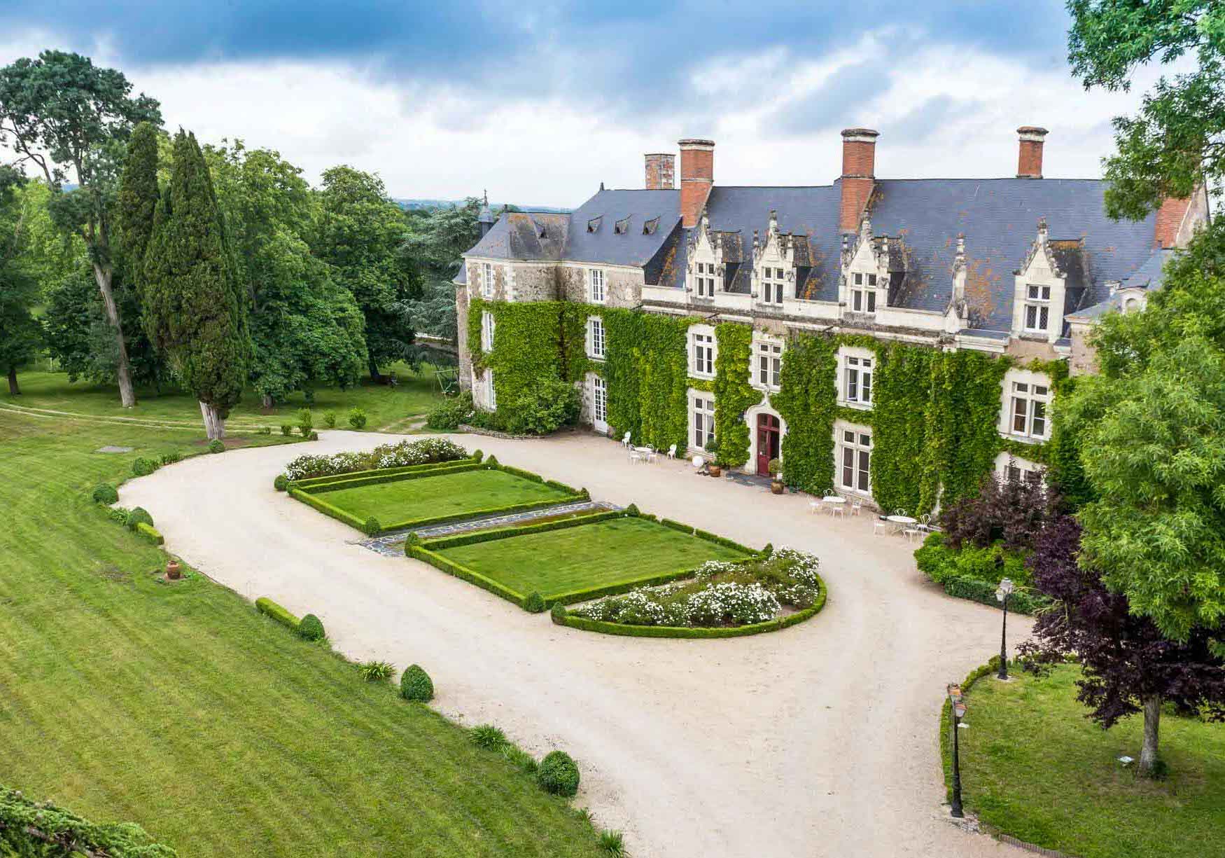 Décoration Murale Personnalisé pour Enfant Château Vallée