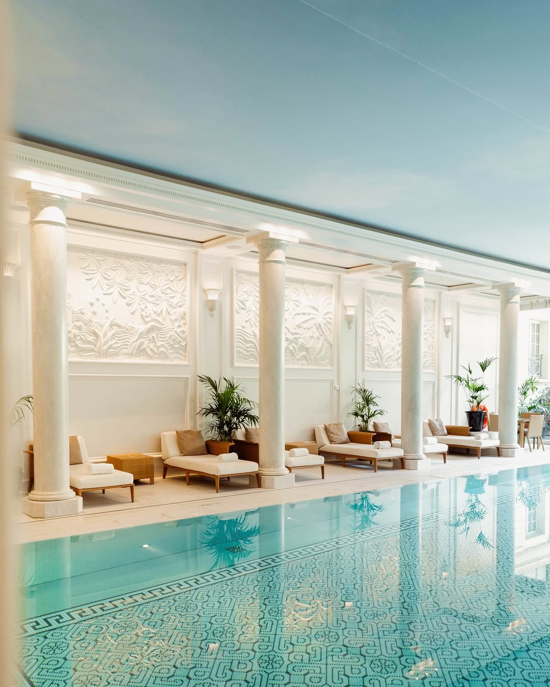 Shangri La Piscine