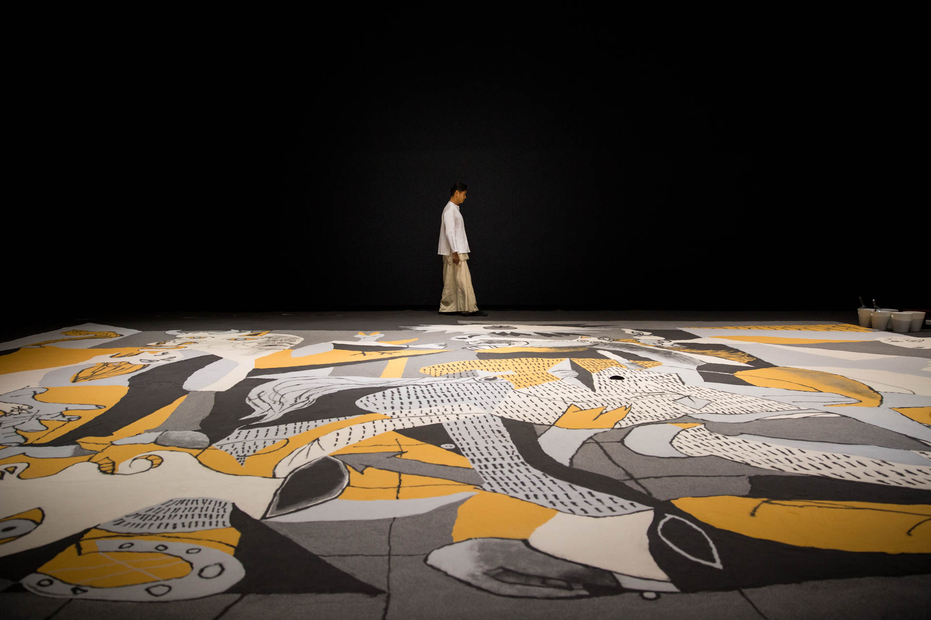 Lee Mingwei, Guernica in Sand © Taipei Fine Arts Museum © M+ Hong Kong