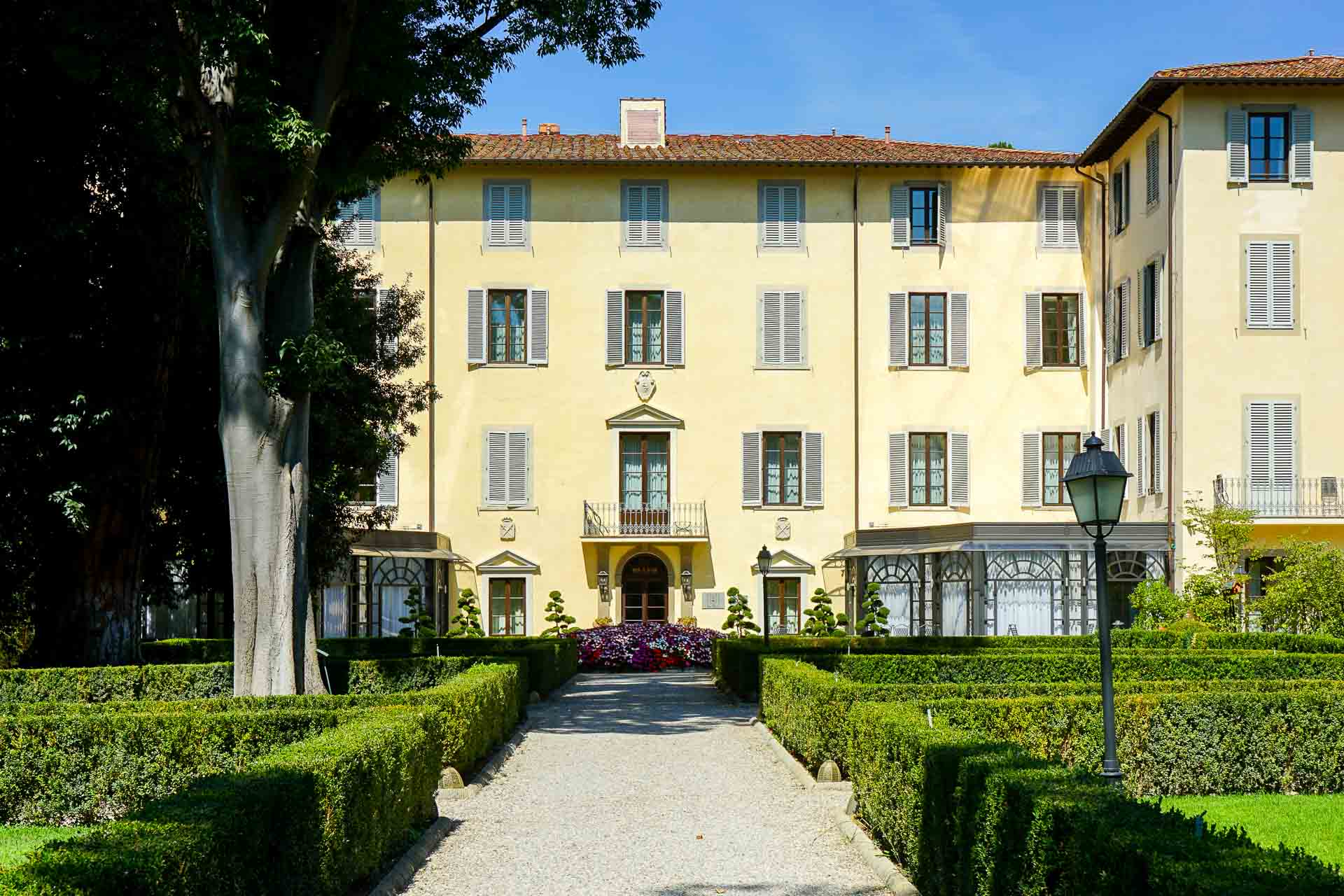 Four Seasons Hotel Firenze, Oasis De Luxe Et Jardin à Florence