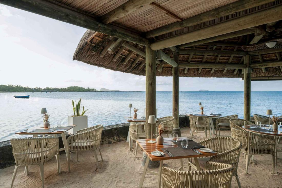 Le restaurant Le St Géran, les pieds dans l’eau