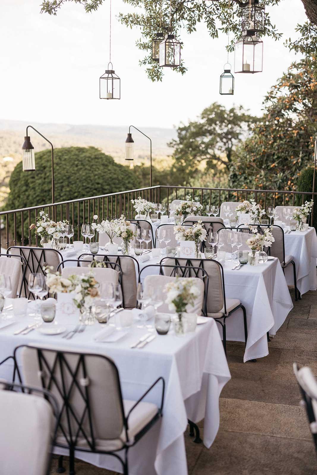 Pour un mariage en Provence, l’hôtel Crillon Le Brave © Kerry Adam