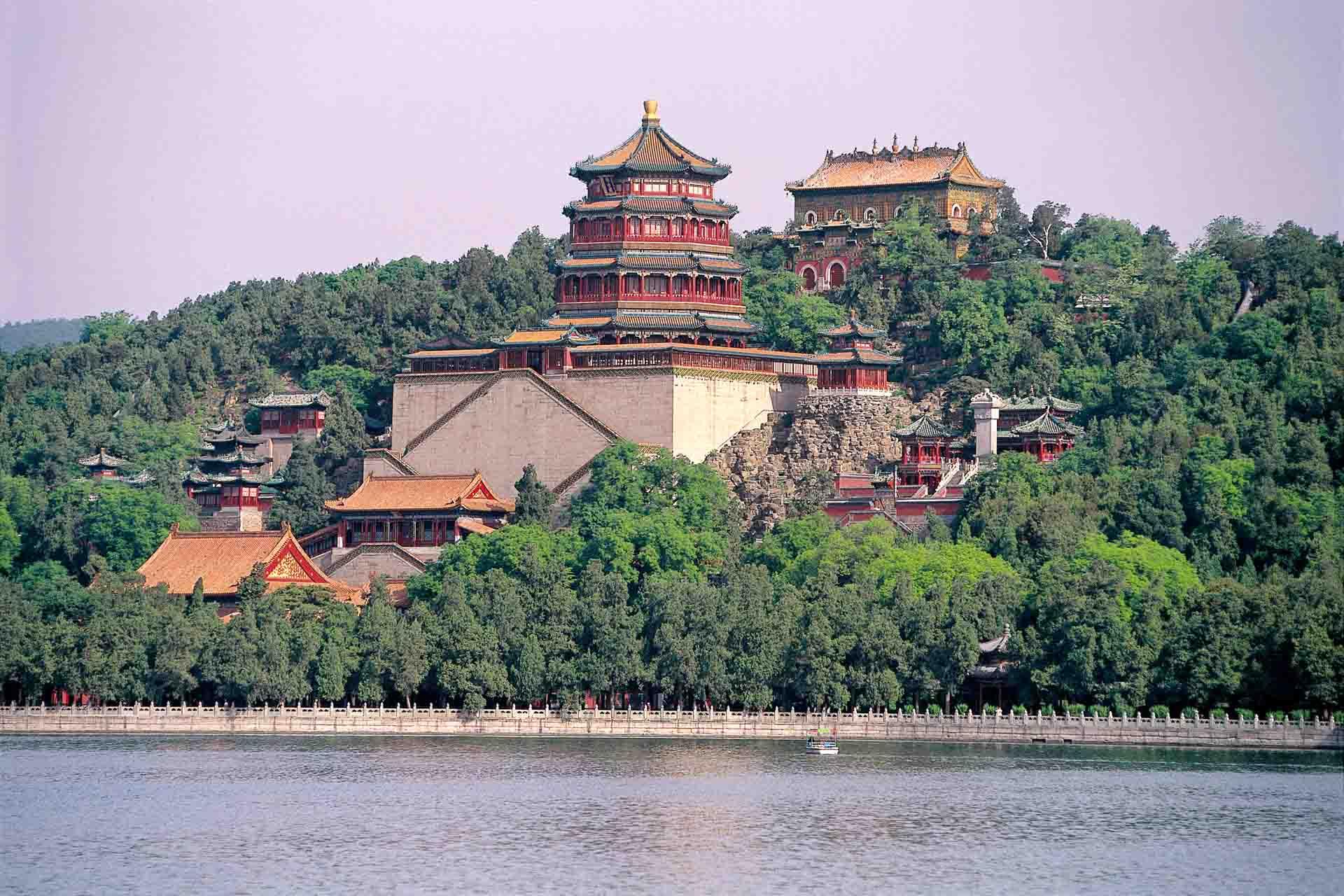 Aman Summer Palace, Tower of the Fragrance of the Buddha