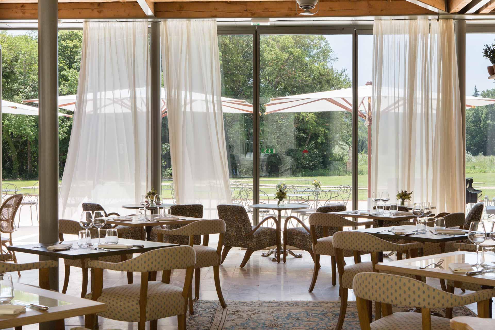 Restaurant l’Orangerie © Château de Fonscolombe