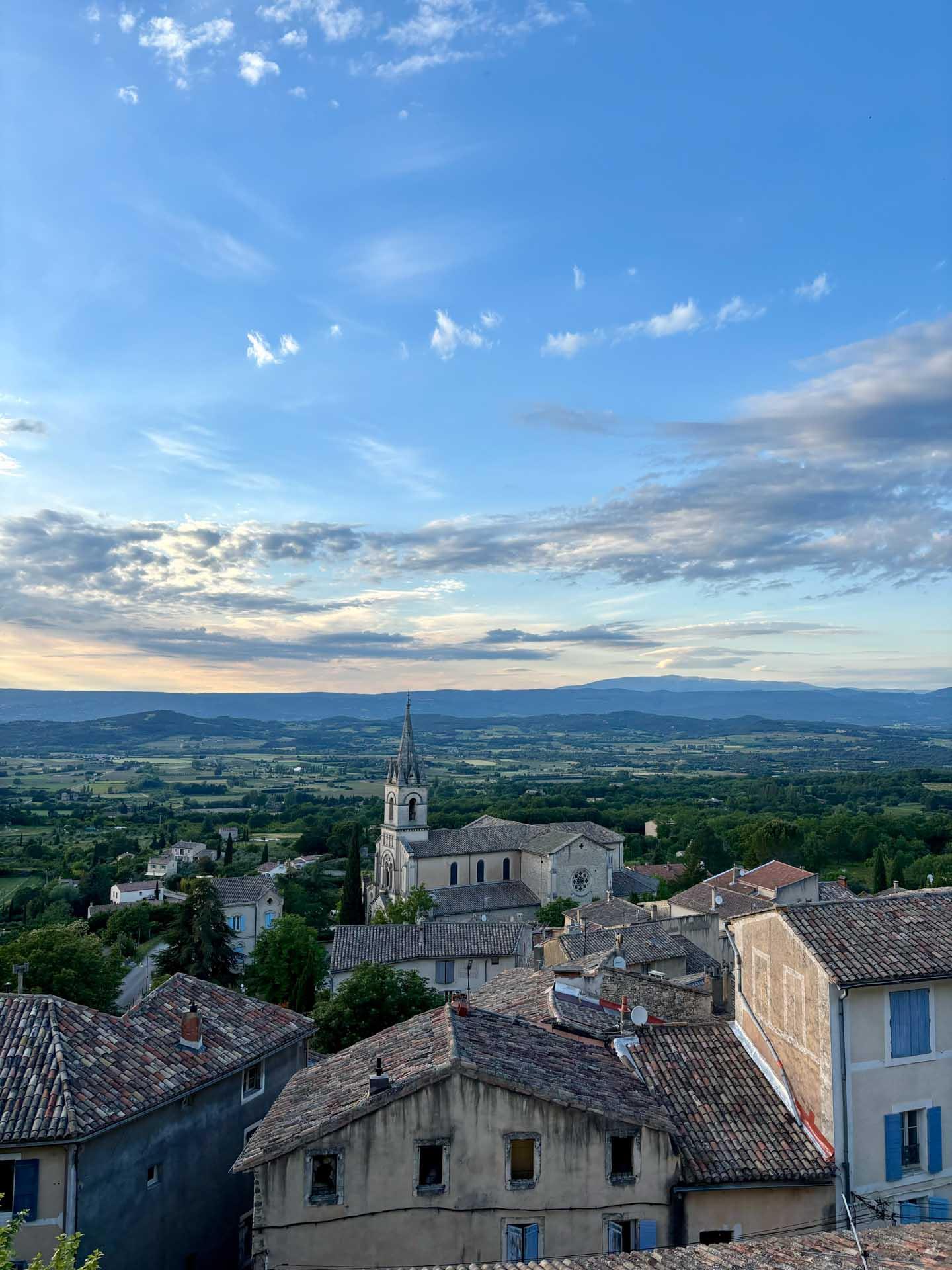 Bonnieux © YONDER Pierre Gautrand