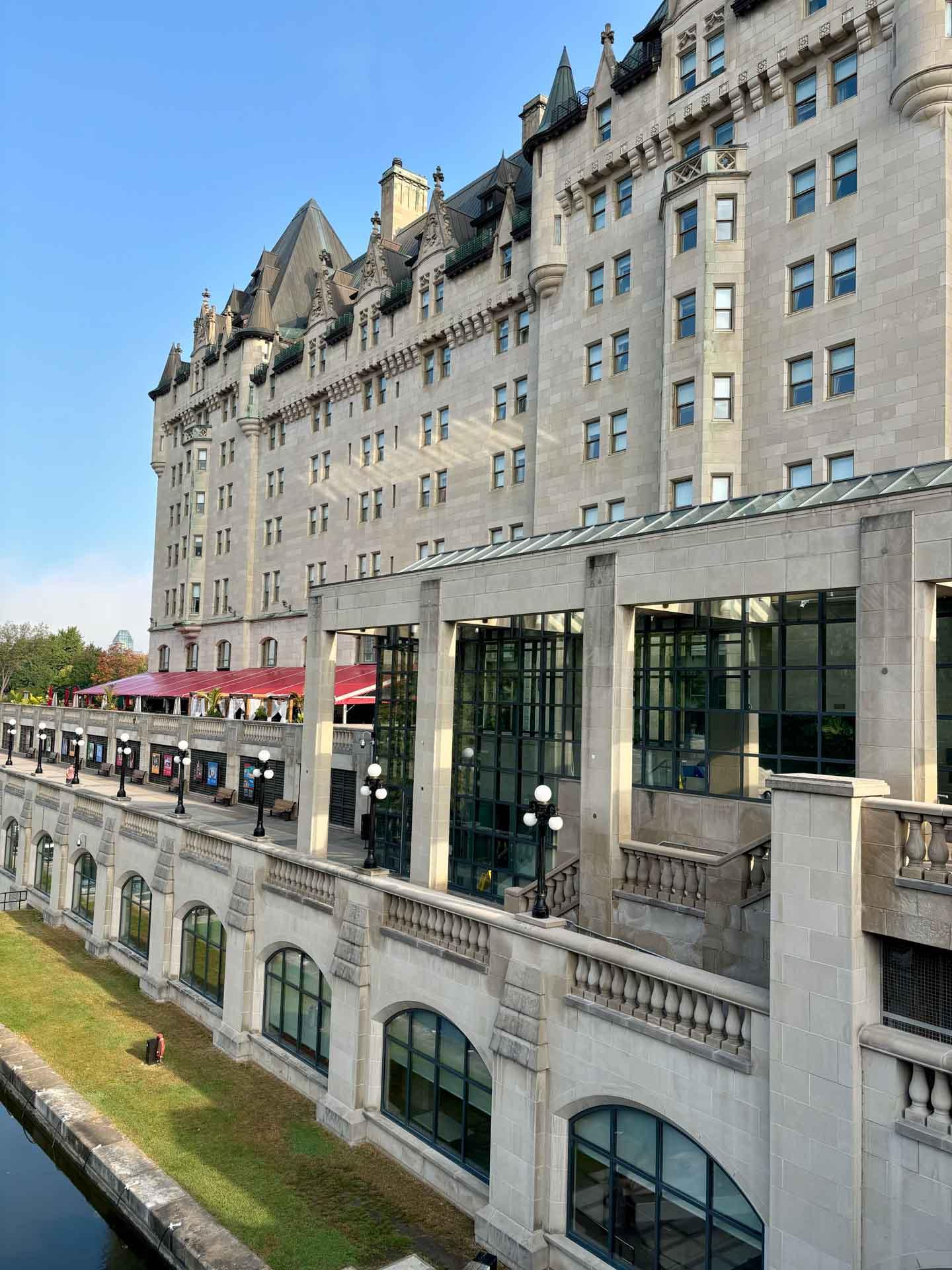 Fairmont Chateau Laurier © Pierre Gautrand