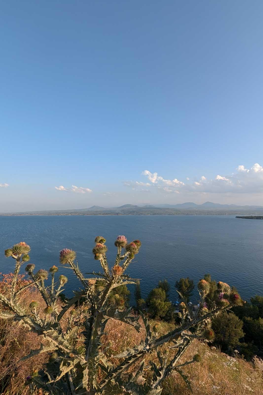 Lac Sevan - © Nathalie Costa