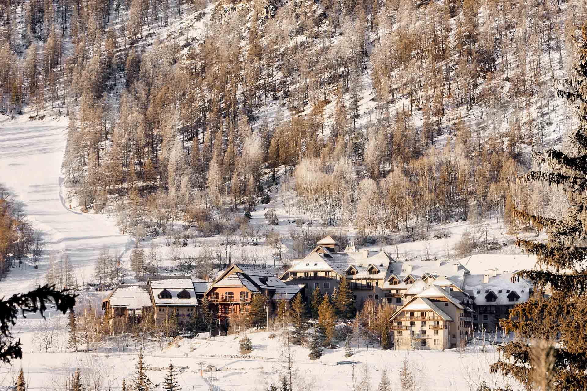 Le Club Med Serre Chevalier, un bijou dans les Alpes du Sud