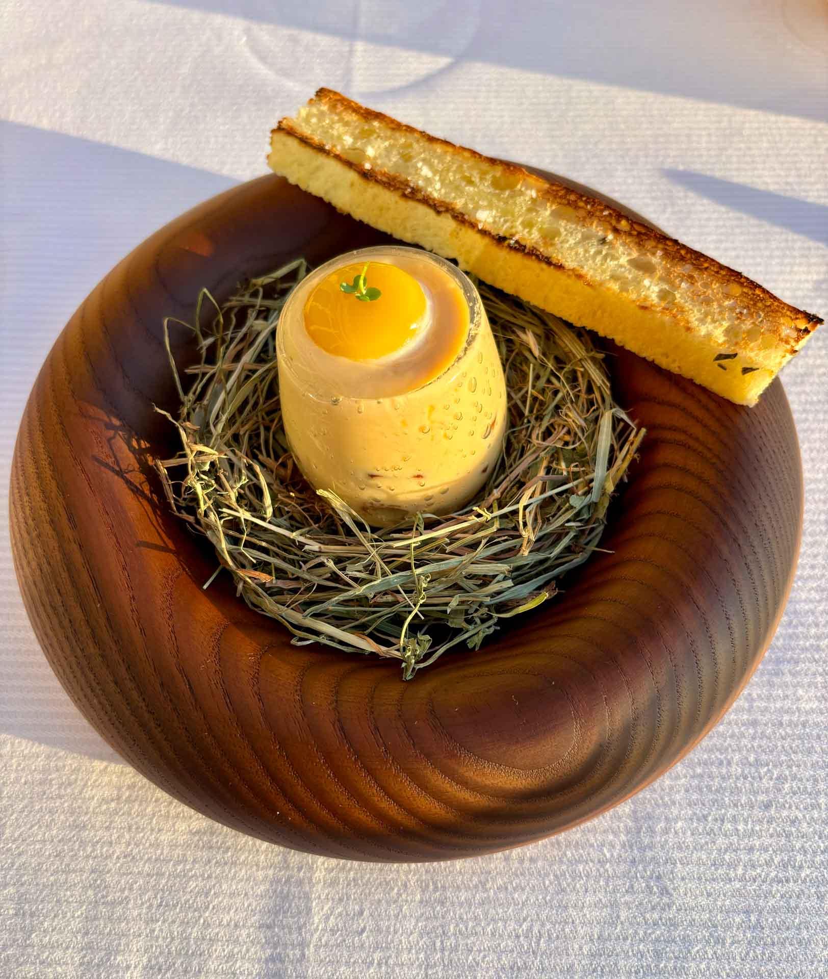 L’oeuf, plat signature du chef © Pierre Gautrand