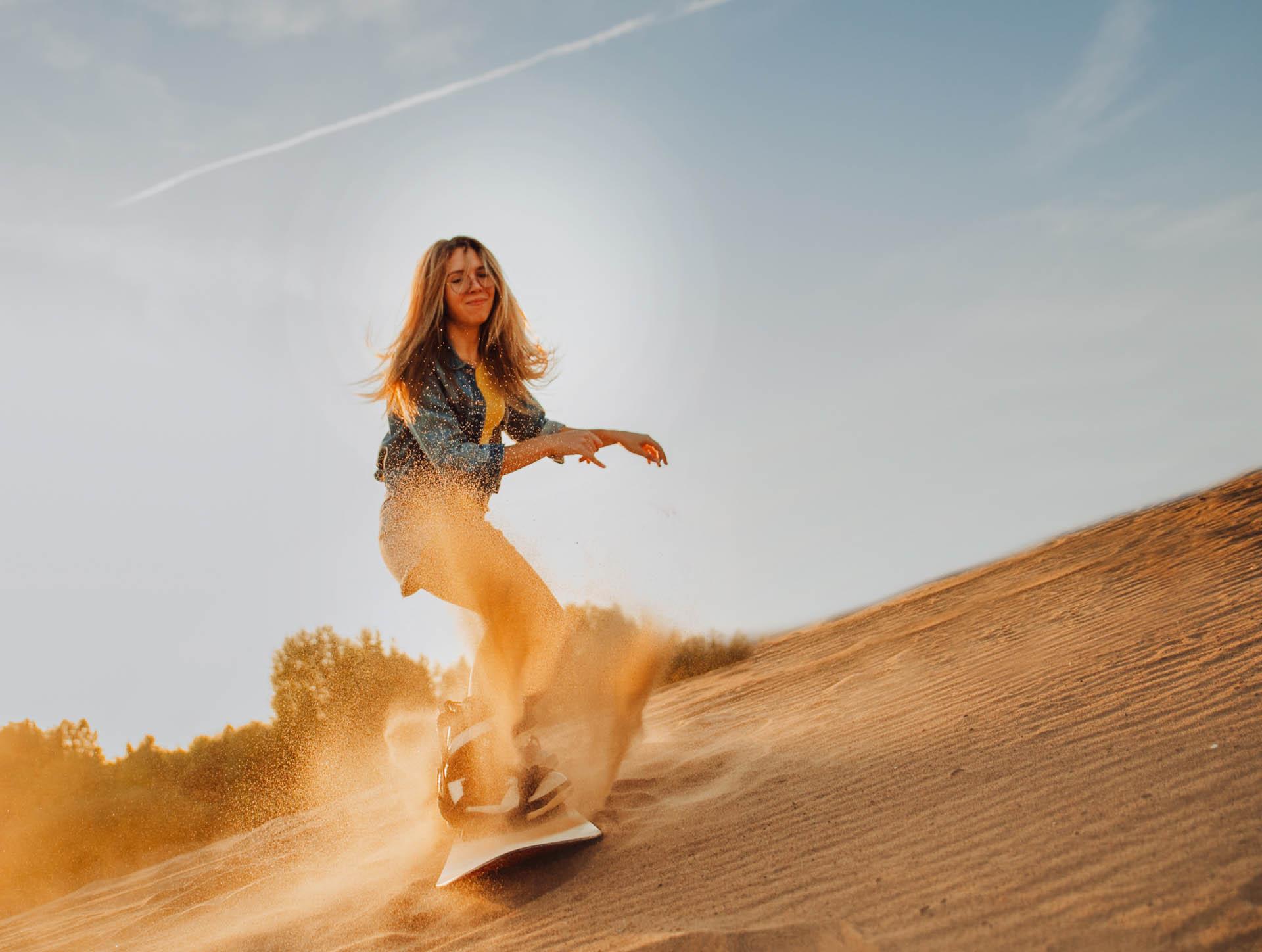 Sandboarding ©AdobeStock