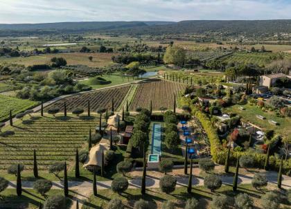 Évasion artistique et bucolique au cœur du Luberon : le Domaine des Andéols