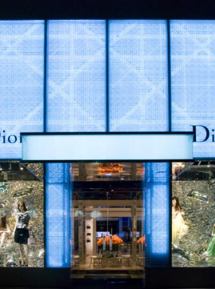 DIOR opens new store in New York at Fifth Avenue  WindowsWear