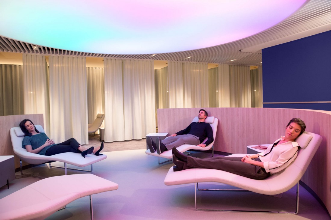 Une zone « Instant Relaxation » pour se détendre dans un confort optimal, au sein de l'espace bien-être © Air France