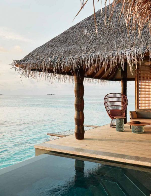 JOALI Maldives | Sunset Luxury Water Villa avec piscine - Deck © DR