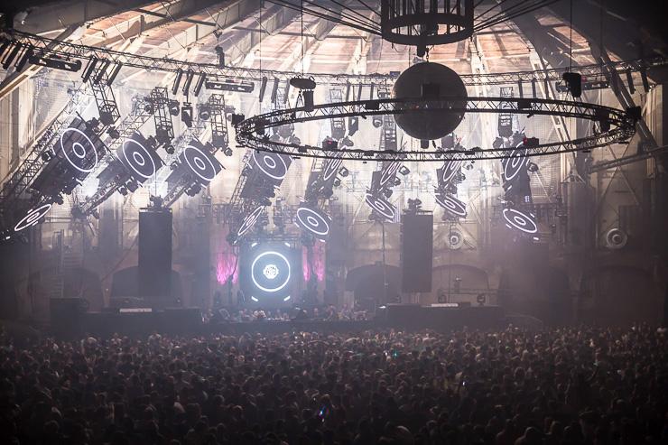 Fête techno à l'Amsterdam Dance Event en 2014 (Gashouder)