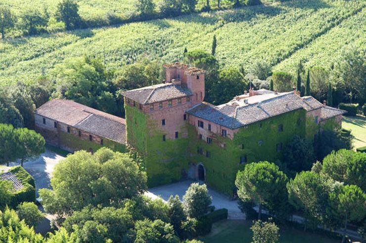 les 18 plus belles maisons airbnb- chateau toscane